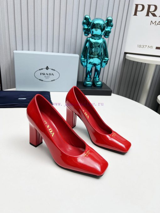 In 2025, SSS launches Prada's latest collection of long and short boots, sandals, slim heelsx4gwmukt