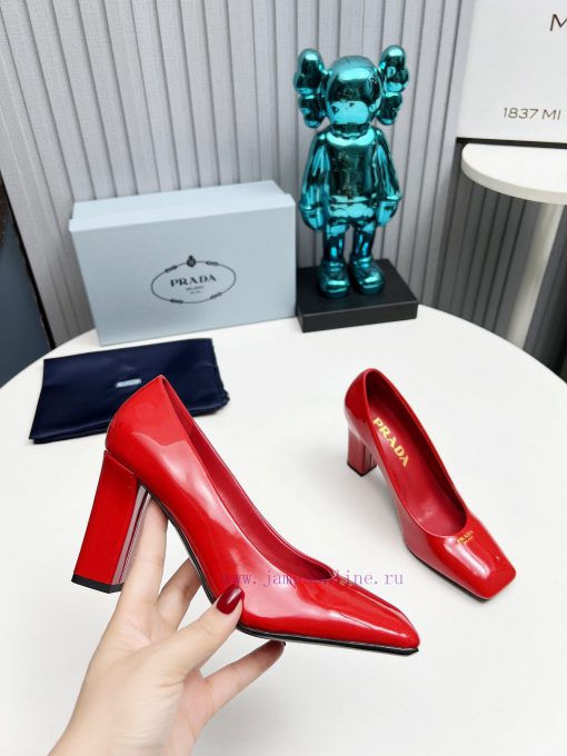 In 2025, SSS launches Prada's latest collection of long and short boots, sandals, slim heelsx4gwmukt - Image 7