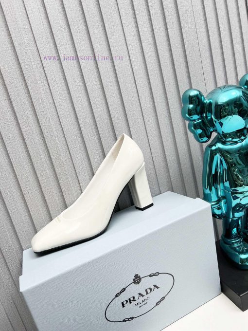 In 2025, SSS launches Prada's latest collection of long and short boots, sandals, slim heelsejgmeggc - Image 6