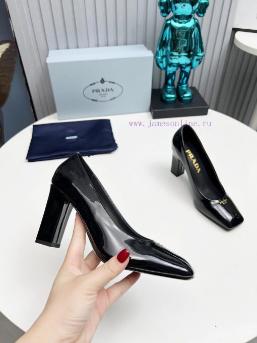 In 2025, SSS launches Prada's latest collection of long and short boots, sandals, slim heelsm64qhux3 - Image 7