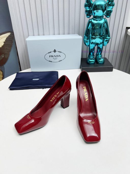 In 2025, SSS launches Prada's latest collection of long and short boots, sandals, slim heelsiojmmk9f - Image 4