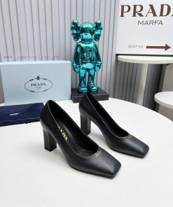 In 2025, SSS launches Prada's latest collection of long and short boots, sandals, slim heelsg71jno69