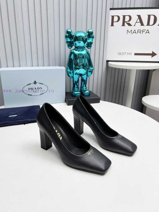 In 2025, SSS launches Prada's latest collection of long and short boots, sandals, slim heelsg71jno69 - Image 2