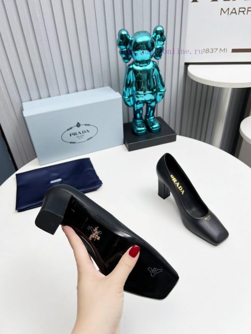 In 2025, SSS launches Prada's latest collection of long and short boots, sandals, slim heelsg71jno69 - Image 10