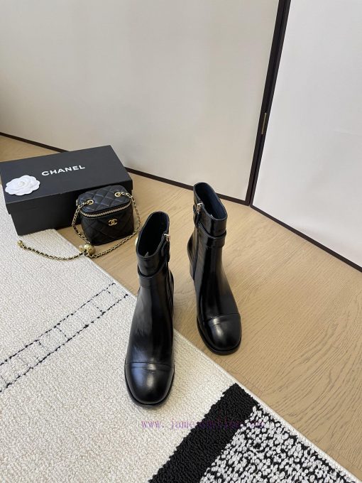 Chanel thick heel high-heeled short boots with side zipper and double C-buckle decoration fatkfyk6o5 - Image 2