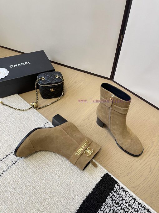 Chanel thick heel high-heeled short boots with side zipper and double C-buckle decoration faxoxzh20r - Image 3