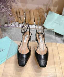 𝑨𝑸𝑼𝑨𝒁𝒛𝒖𝒓𝒂 𝟐𝟒𝒔𝒔  🤍 Top notch square toe women's high heels, this "FrenchFlirt" mid heel shoe q3imsgfi