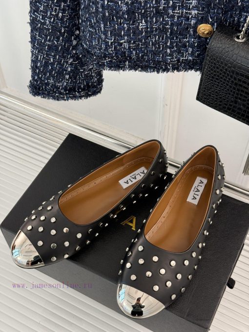 AlAIA | AlAIA 25ss Early Spring New ProductRivet metal head flat bottomed single shoeThis se9m2et64v - Image 3