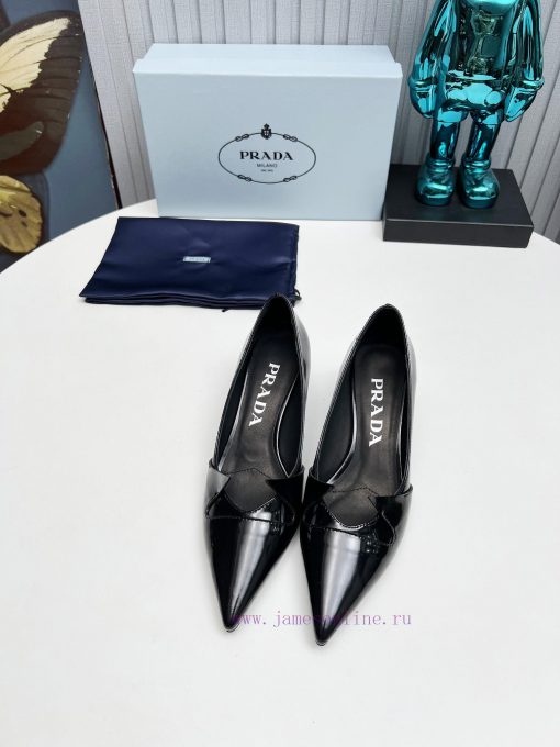 In 2025, SSS launches Prada's latest collection of long and short boots, sandals, slim heels7dsb0qag - Image 4