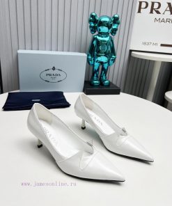 In 2025, SSS launches Prada's latest collection of long and short boots, sandals, slim heelspqlfrgc6