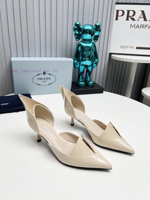 In 2025, SSS launches Prada's latest collection of long and short boots, sandals, slim heels752qz7jc - Image 2