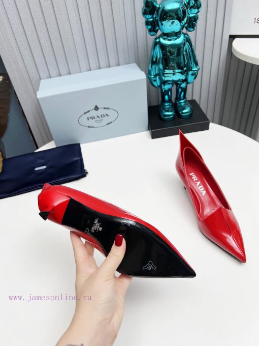 In 2025, SSS launches Prada's latest collection of long and short boots, sandals, slim heels3rc3tr0o - Image 10