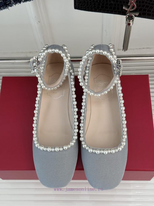 Roger Vivier/RV Classic Pearl Mary JaneMary Jane, exquisitely crafted to the boneNot showingzjvwee03 - Image 5
