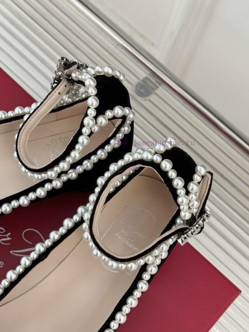 Roger Vivier/RV Classic Pearl Mary JaneMary Jane, exquisitely crafted to the boneNot showing6g2b656j - Image 9