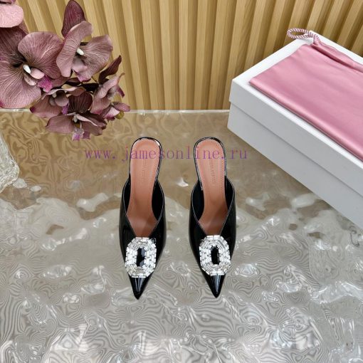Amina Muaddi2024's new Charlotte series high heels have sharp edges and slanted square headso9j6q0vk - Image 5
