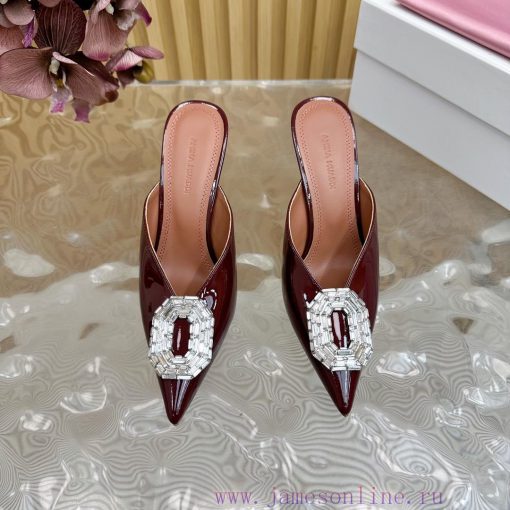 Amina Muaddi2024's new Charlotte series high heels have sharp edges and slanted square headsgkjf4cy2 - Image 6