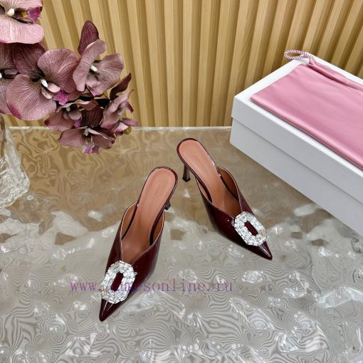 Amina Muaddi2024's new Charlotte series high heels have sharp edges and slanted square headsgkjf4cy2 - Image 7