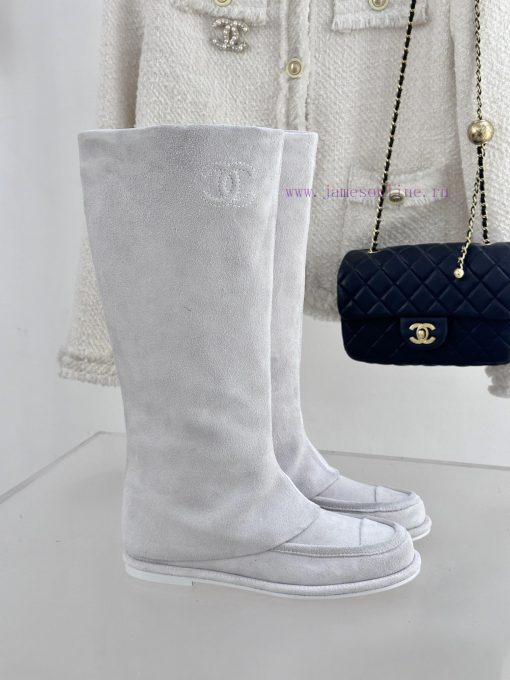 Chanel | Chanel 25C suede pants and bootsThis season's Rocket Goddess must have itemThe sidefb9thb0t - Image 2