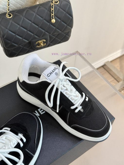 Chanel | Chanel Classic Couple Style CasualSports board shoesChanel sneakers are so popular krwzo565 - Image 6