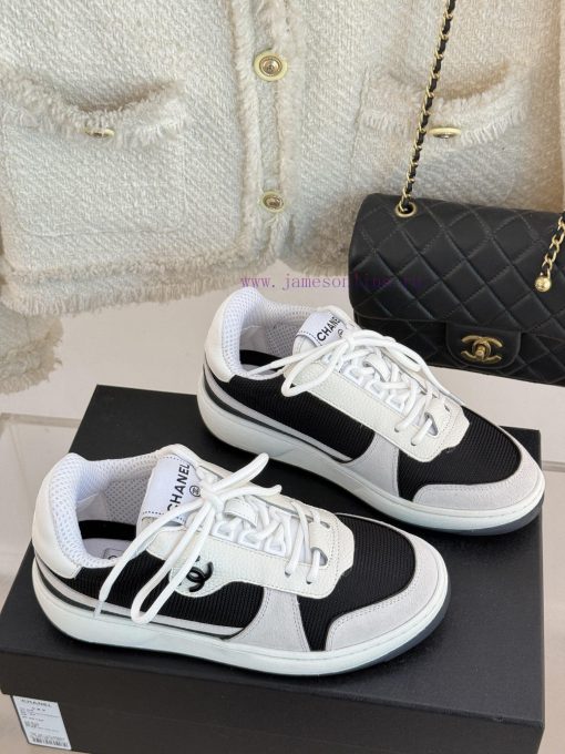 Chanel | Chanel Classic Couple Style CasualSports board shoesChanel sneakers are so popular ptb1lrej - Image 4