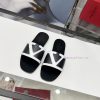New Lunjia 2025A Fashion Show Latest Logo Flat Sandals Series in 6 Colors, Sizes 5-42, Rubbeclywdus0