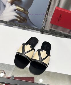 New Lunjia 2025A Fashion Show Latest Logo Flat Sandals Series in 6 Colors, Sizes 5-42, Rubbeyxputk4e