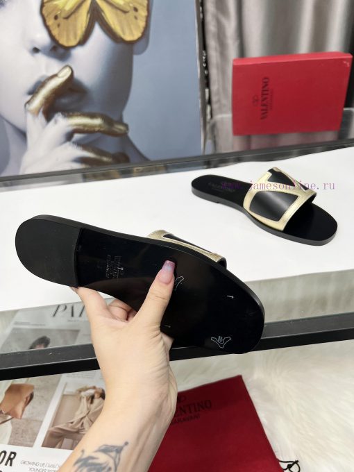 New Lunjia 2025A Fashion Show Latest Logo Flat Sandals Series in 6 Colors, Sizes 5-42, Rubbed0u21xp2 - Image 10