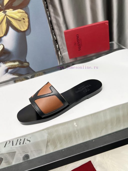 New Lunjia 2025A Fashion Show Latest Logo Flat Sandals Series in 6 Colors, Sizes 5-42, Rubbezxed5tyv - Image 9