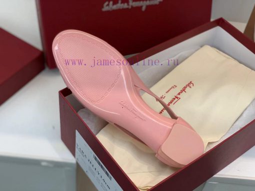 size35-39SF's latest color jelly shoesIn the hot summer, it's really necessary to have theph3dqli2 - Image 9