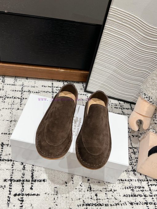 Top qualityMaison Margiela ss25 new arrival～MN6 Majira 2025 early spring new flat loafersMinzrjqyhwc - Image 2