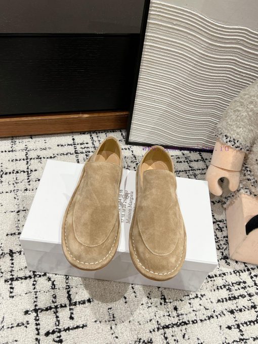 Top qualityMaison Margiela ss25 new arrival～MN6 Majira 2025 early spring new flat loafersMinxyuwmuvd - Image 2