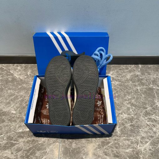 Top Brain Dead x adidas Origins STAN SMITH Brain Death Brown ️ This shoe features a popular riw4yi0u - Image 10