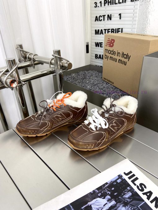 MIUMIU ️ NEW BALANCE 530 series Miu Miu | New Balance collaboration ss24 autumn/winter serie8rpvk60o - Image 4