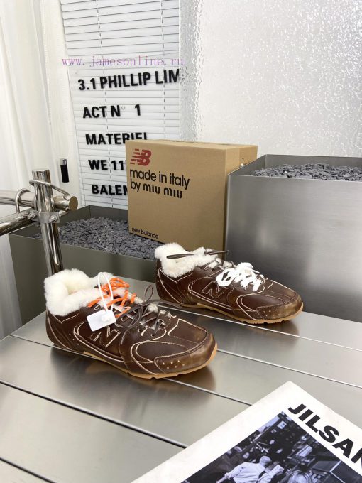 MIUMIU ️ NEW BALANCE 530 series Miu Miu | New Balance collaboration ss24 autumn/winter serie8rpvk60o - Image 7