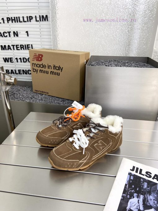 MIUMIU ️ NEW BALANCE 530 series Miu Miu | New Balance collaboration ss24 autumn/winter seriet0zs4kqd - Image 4