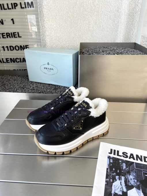 Prada 24ss Prada new couple's hairy dad shoesThe fabric is made of calf leather with clear allm82drl - Image 3