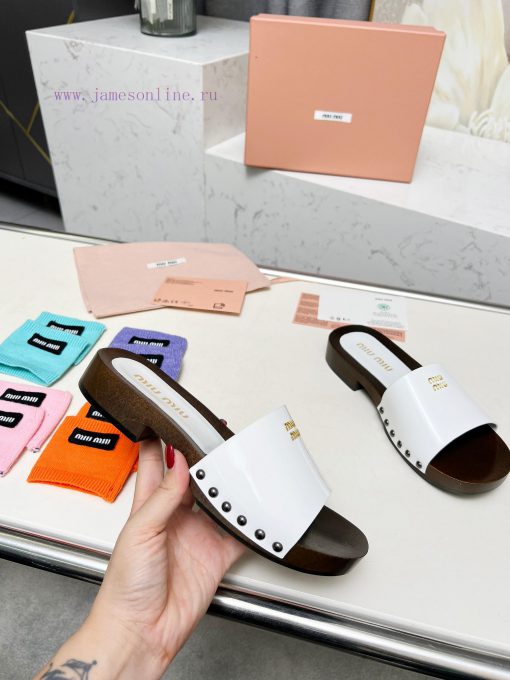 p. Miu Miu's new cool slippers, clog slippers, fashionable and casualImported soft cowhide wtp1r9qkp
