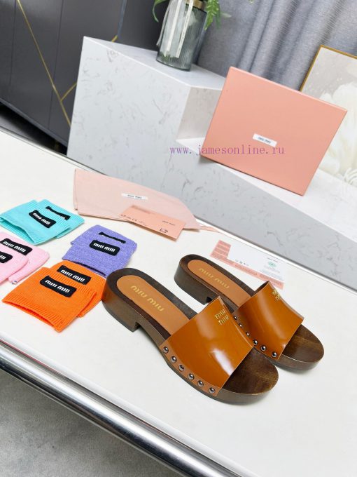 p. Miu Miu's new cool slippers, clog slippers, fashionable and casualImported soft cowhide whs2ecav2 - Image 6