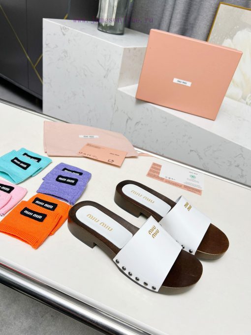 p. Miu Miu's new cool slippers, clog slippers, fashionable and casualImported soft cowhide wtp1r9qkp - Image 6