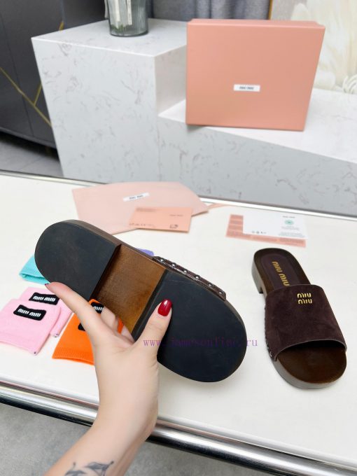 p. Miu Miu's new cool slippers, clog slippers, fashionable and casualImported soft cowhide w6vvm0flt - Image 10