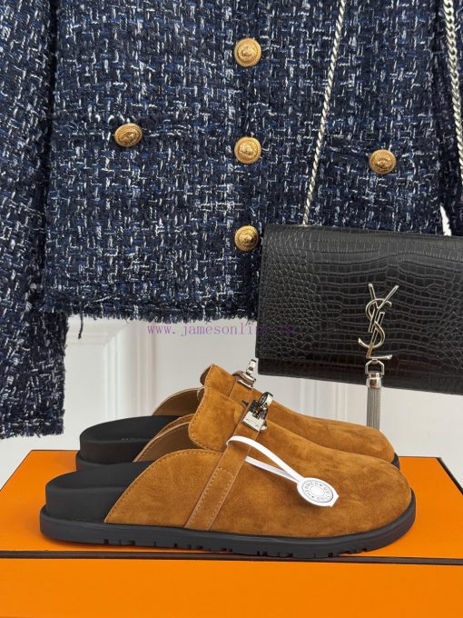 Male size 10Hermer/Hermes Classic Kelly Buckle Bocken SlippersA must-have for autumn and winzfid2bkk