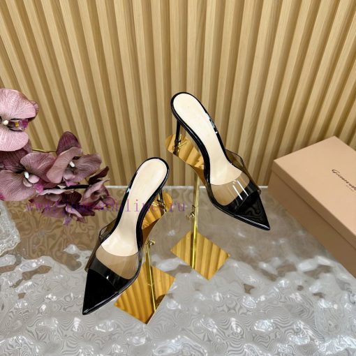 Gianvito Rossi 2024 Classic Pointed PVC Film High Heels Half Drag————————————Its appearance 3c3h0i4m