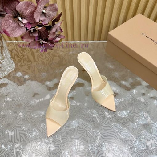Gianvito Rossi 2024 Classic Pointed PVC Film High Heels Half Drag————————————Its appearance 378j6sbi - Image 8