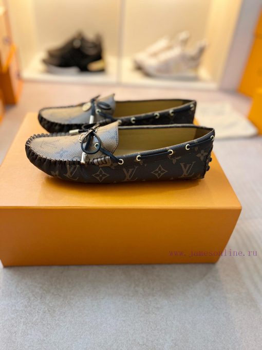 𝓛𝓸𝓾𝓲𝓼 𝓥𝓾𝓲𝓽𝓽𝓸𝓷𝙇𝙤𝙪𝙞𝙨𝙑𝙪𝙞𝙩𝙩𝙤𝙣 Louis Vuitton 2023 Classic 𝓛𝓿𝓣𝓻𝓪𝓲𝓷𝓮𝓻 Sports Series ¯Arizona Bean Sm872nbof - Image 4