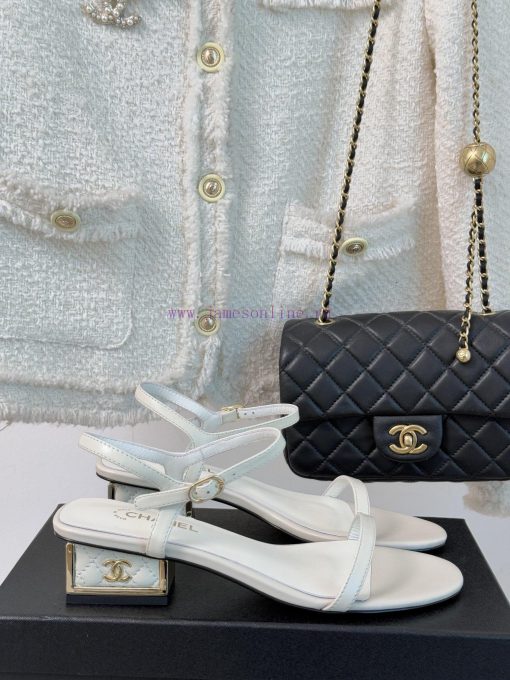 Chanel | Chanel Early Spring New ProductsOne string sandalsSimplicity, delicacy, and high-en4b26xa3h