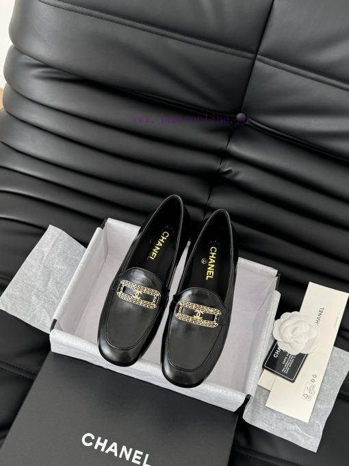 Chanel 25C new loafersThis season's loafers are very conventionalRetro handsome and casual, 3rcij59e
