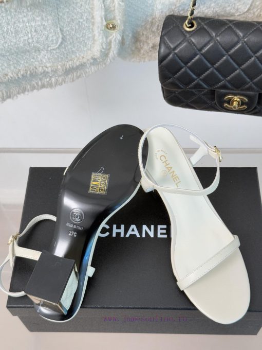 Chanel | Chanel Early Spring New ProductsOne string sandalsSimplicity, delicacy, and high-en14azpx5d - Image 10
