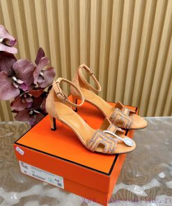 2024 New Collection: Herm è s/Herm è s Classic High Heel Hot Diamond Sandals with a retro de7oo9g3d4