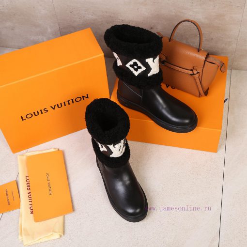 p. Classic Lv snow boots are made of handmade patchwork fabric, and each pair of shoes consuroh590oq - Image 6