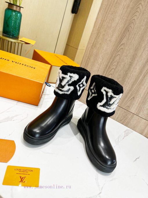 p. Classic Lv snow boots are made of handmade patchwork fabric, and each pair of shoes consukgqv9yq8 - Image 4